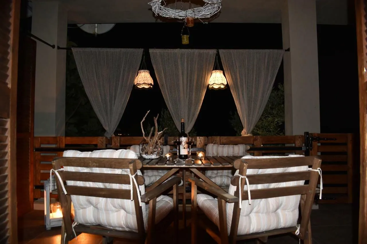 Mariana'S Apartment Βατοπέδι